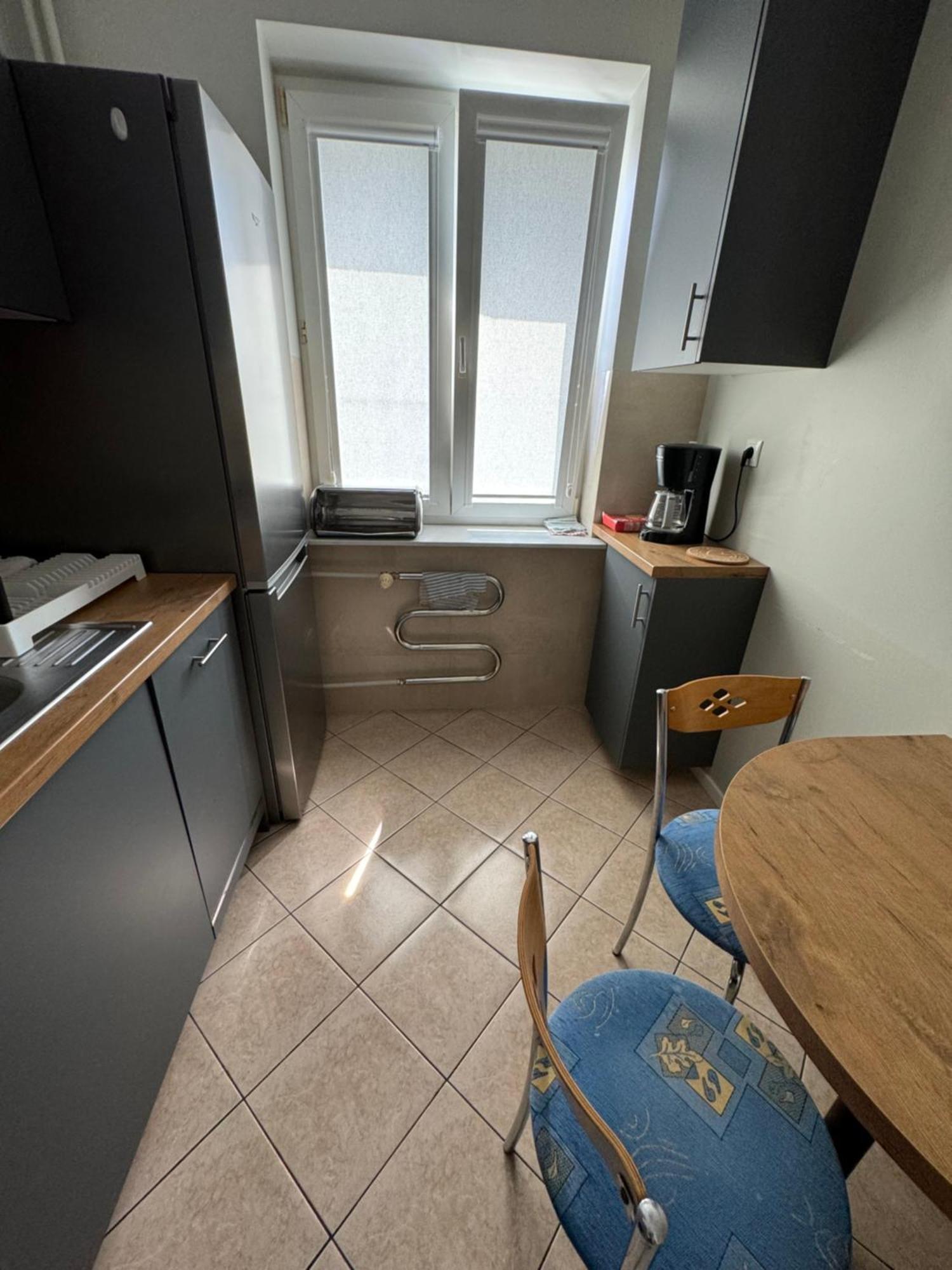 Wygodny Apartament Dla Rodziny 3-5 Osobowej Apartment Варшава Екстериор снимка